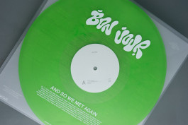 Leo-Constantin-Scheichenost-Creative-Director-Consulting-Markenaufbau-Lettering-Illustration-Freelancer-Lettering-Bon-Jour-Band-Music-4 Leo-Constantin-Scheichenost-Creative-Director-Consultant-Entrepreneur