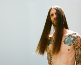 Leo-Constantin-Scheichenost-Creative-Director-Consulting-Markenaufbau-Lettering-Illustration-Freelancer-Lettering-Die-Haarespender-7 Leo-Constantin-Scheichenost-Creative-Director-Consultant-Entrepreneur