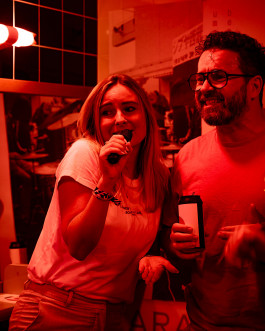 HFA-Studio-Branding-Packaging-Graphic-Design-Werbeagentur-Brauton-Bier-Mit-Musikgeschmack-Art-Direction-8 Leo-Constantin-Scheichenost-Creative-Director-Consultant-Entrepreneur