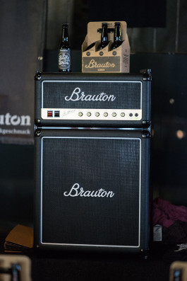 Leo-Constantin-Scheichenost-Creative-Director-Consulting-Markenaufbau-Branding-Lettering-Illustration-Brauton-Bier-Mit-Musikgeschmack-11 Leo-Constantin-Scheichenost-Creative-Director-Consultant-Entrepreneur