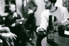 Leo-Constantin-Scheichenost-Creative-Director-Consulting-Markenaufbau-Branding-Lettering-Illustration-Brauton-Bier-Mit-Musikgeschmack-7 Leo-Constantin-Scheichenost-Creative-Director-Consultant-Entrepreneur